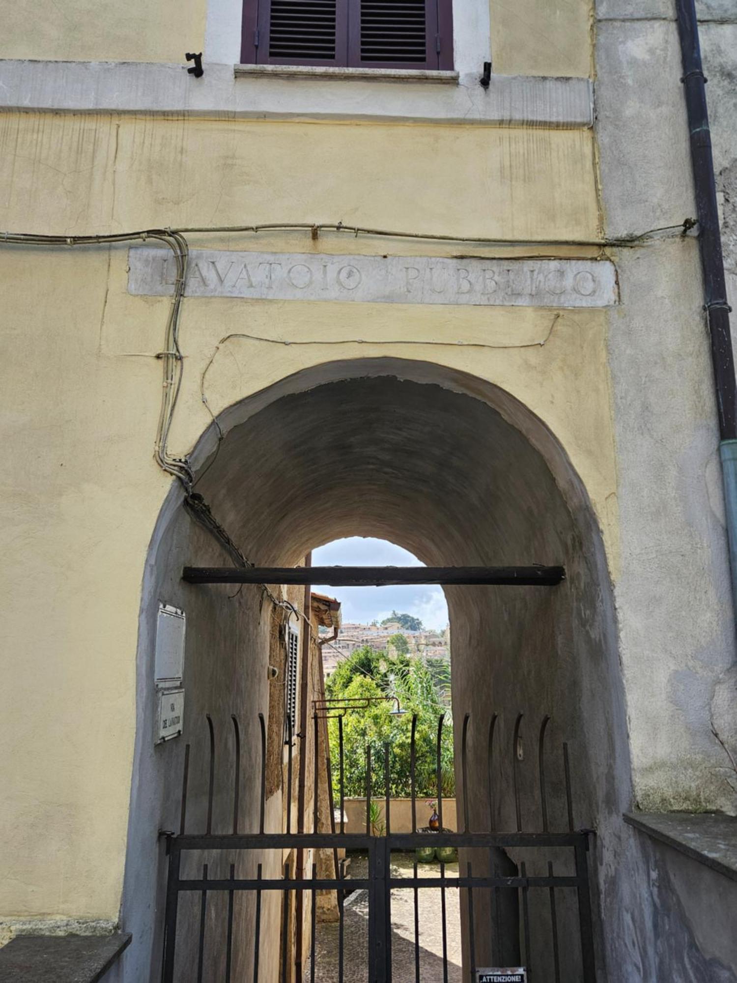 L' Antico Lavatoio Bed and Breakfast Rignano Flaminio Buitenkant foto
